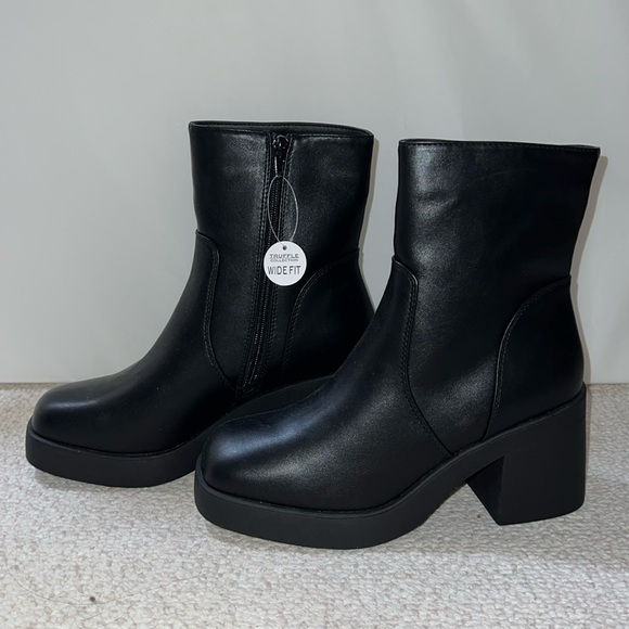 Black Faux Leather Ankle Boots - Picture 3 of 3